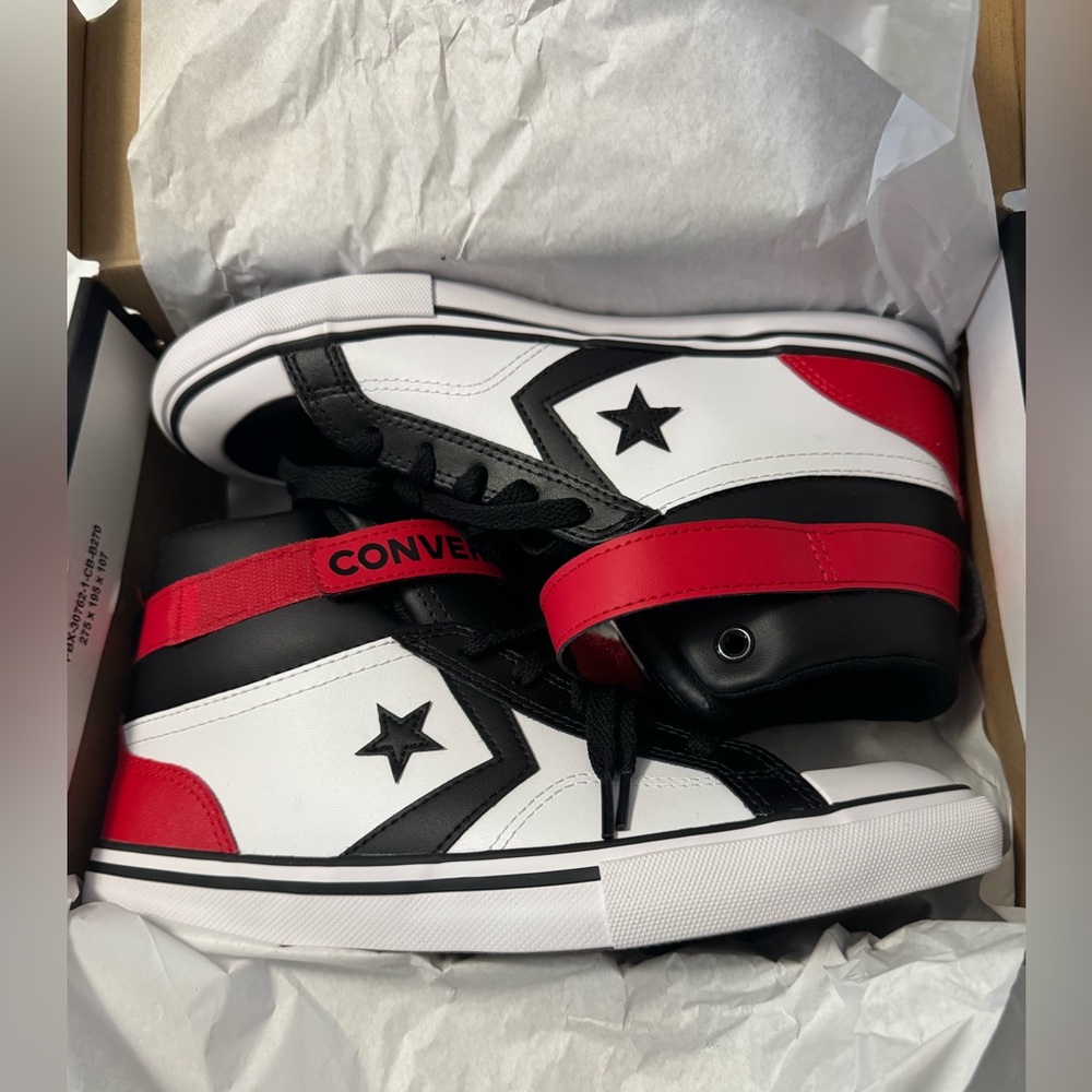 Converse Sneakers - Picture 4 of 9